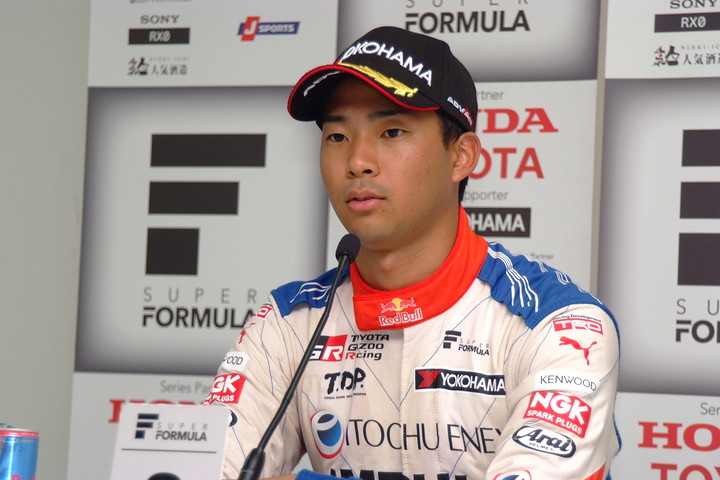 予選記者会見: 2位の平川亮（ITOCHU ENEX TEAM IMPUL）