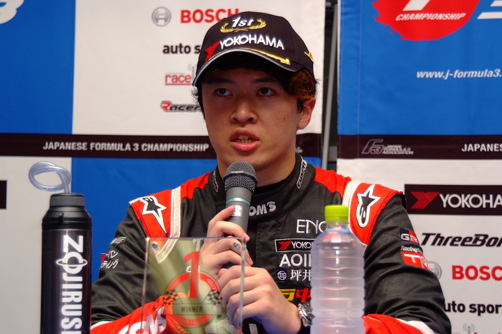 決勝記者会見: 宮田莉朋（カローラ中京Kuo TEAM TOM'S）