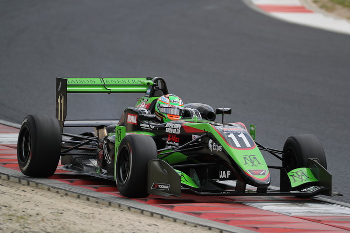 決勝2位はサッシャ・フェネストラズ（B-Max Racing with motopark F3）