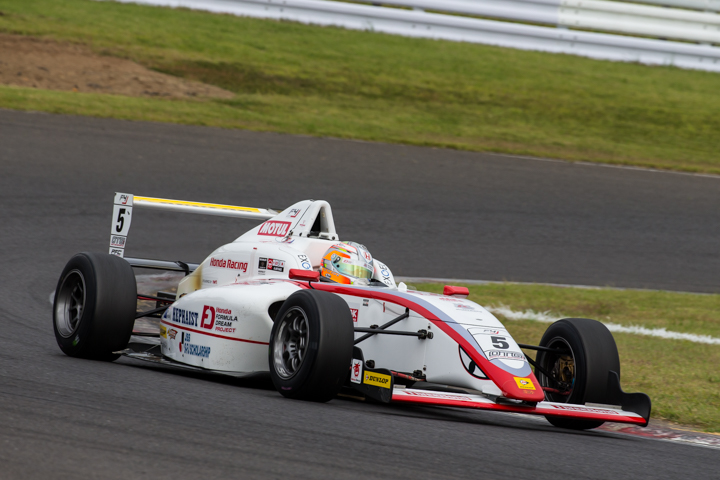 決勝2位は三宅淳詞（HFDP/SRS/コチラレーシング）