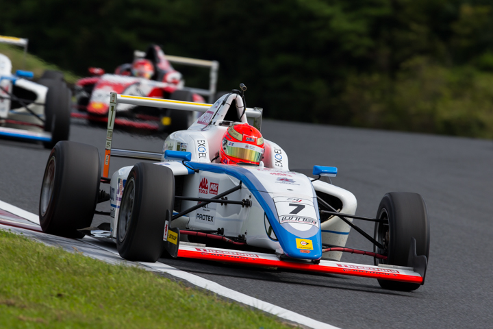 第9戦予選2位、第10戦ポールポジションの佐藤蓮（SRS/コチラレーシング）