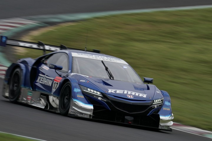 公式練習: ベルトラン・バゲット（KEIHIN NSX-GT）
