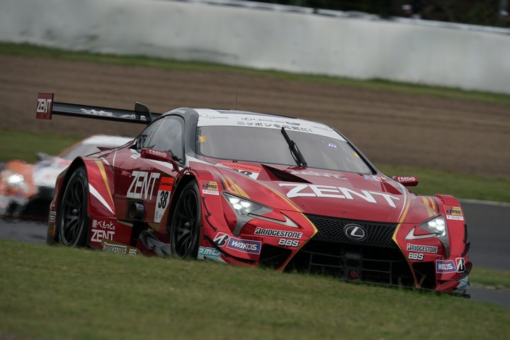 公式練習: 石浦宏明（ZENT CERUMO LC500）