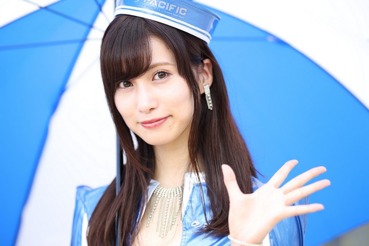 ピットウォーク: レースクイーン