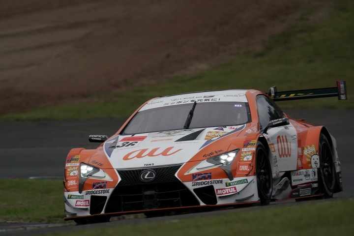 公式予選: 関口雄飛（au TOM'S LC500）