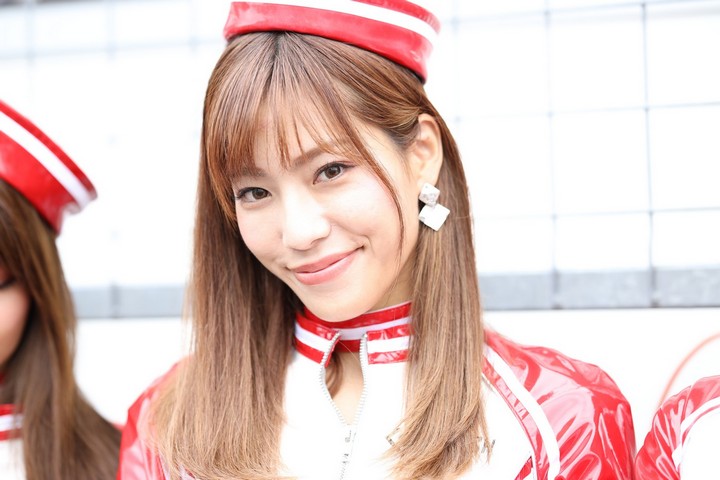 ピットウォーク: レースクイーン