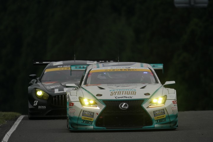ウォームアップ走行: 宮田莉朋（SYNTIUM LMcorsa RC F GT3）