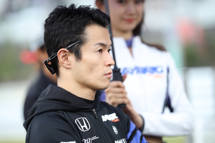 スタート進行: 山本尚貴（TEAM KUNIMITSU）