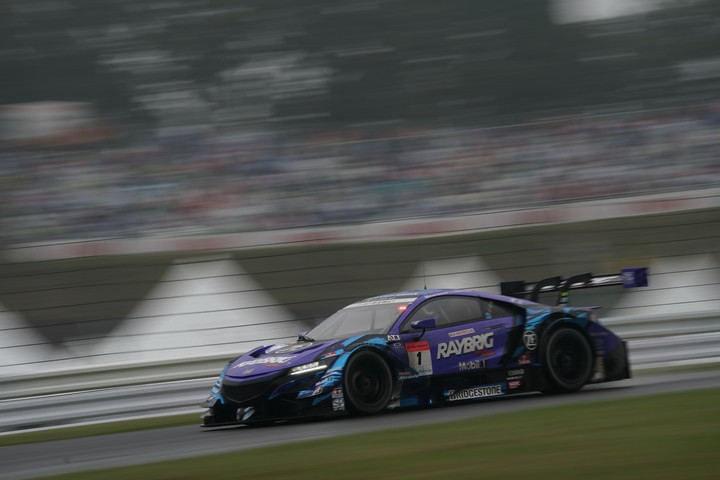 決勝レース: 山本尚貴（RAYBRIG NSX-GT）