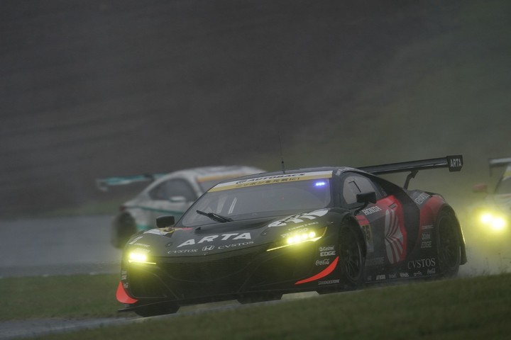 決勝レース: 福住仁嶺（ARTA NSX GT3）
