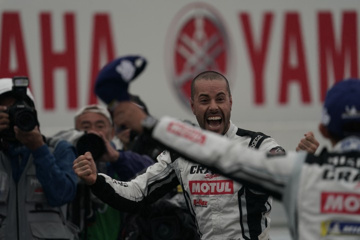 決勝レース: GT500クラスで優勝したフレデリック・マコヴィッキィ（NDDP RACING with B-MAX）