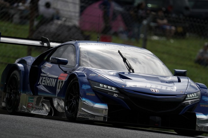 公式練習: 塚越広大／ベルトラン・バゲット組（KEIHIN NSX-GT）