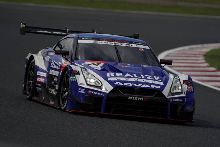 公式練習: 高星明誠（リアライズコーポレーションADVAN GT-R）