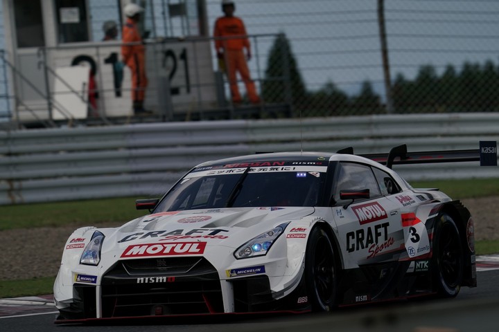 公式練習: フレデリック・マコヴィッキィ（CRAFTSPORTS MOTUL GT-R）