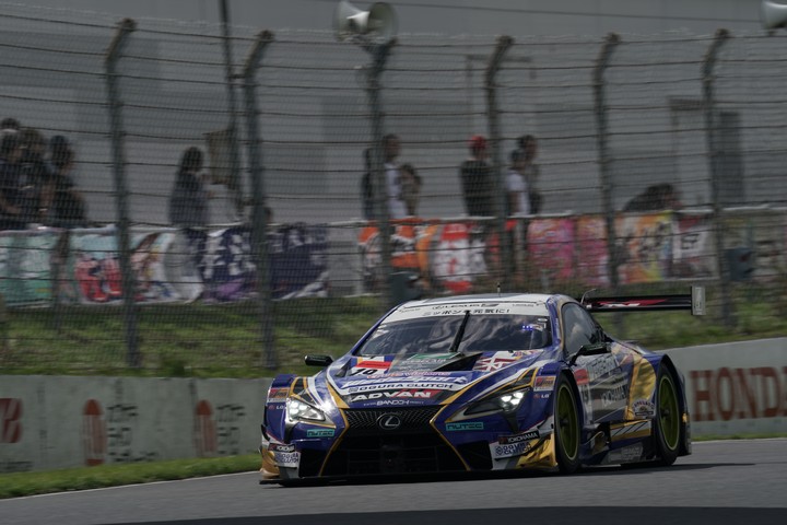 公式予選: 坪井翔（WedsSport ADVAN LC500）