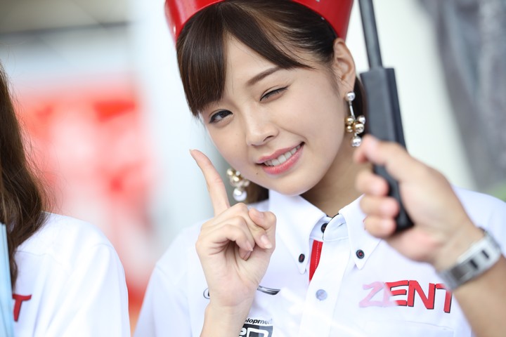 GTキッズウォーク: レースクイーン