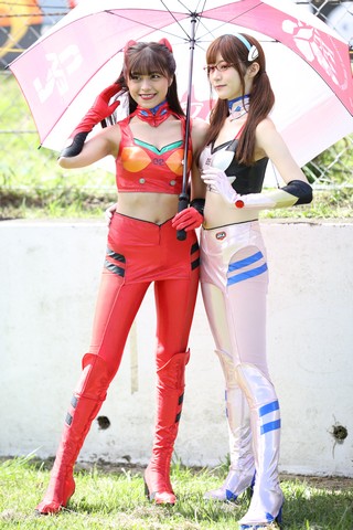 ピットウォーク: レースクイーン