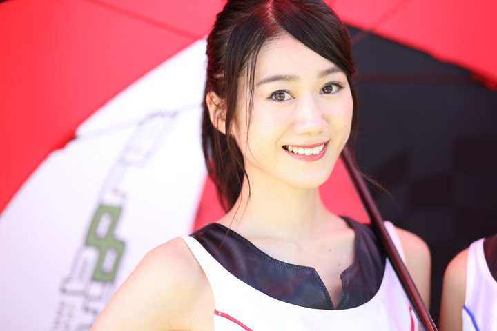 ピットウォーク: レースクイーン