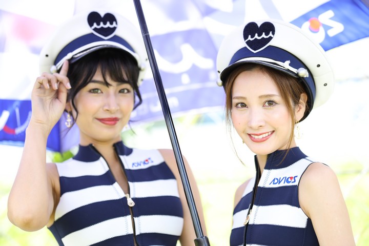 ピットウォーク: レースクイーン