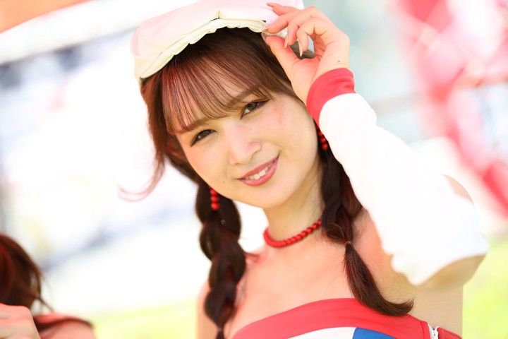 ピットウォーク: レースクイーン