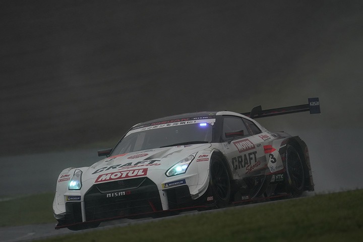 GT500クラス優勝は平手晃平／フレデリック・マコヴィッキィ組（CRAFTSPORTS MOTUL GT-R）