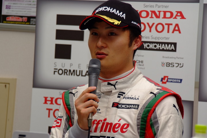 予選記者会見: 2位の山下健太（KONDO RACING）