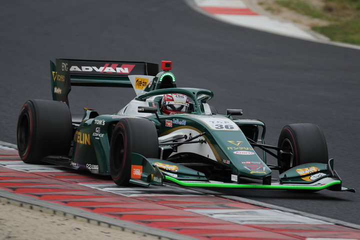 決勝2位は中嶋一貴（VANTELIN KOWA TOM’S SF19）