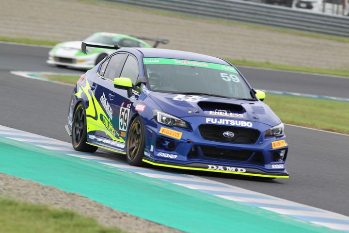 ST-2クラスのポールポジションは大澤学／後藤比東至／井口卓人／石坂瑞基組（DAMD MOTUL ED WRX STI）