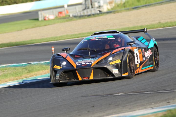 ST-Zクラス優勝は飯田太陽／加藤寛規／小林崇志組（ケーズフロンティア SYNTIUM KTM）