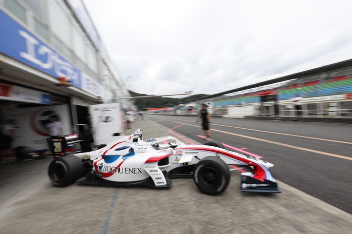 占有走行: 平川亮（ITOCHU ENEX TEAM IMPUL SF19）