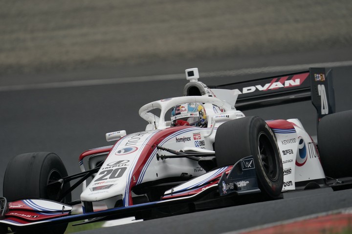 占有走行: 平川亮（ITOCHU ENEX TEAM IMPUL SF19）