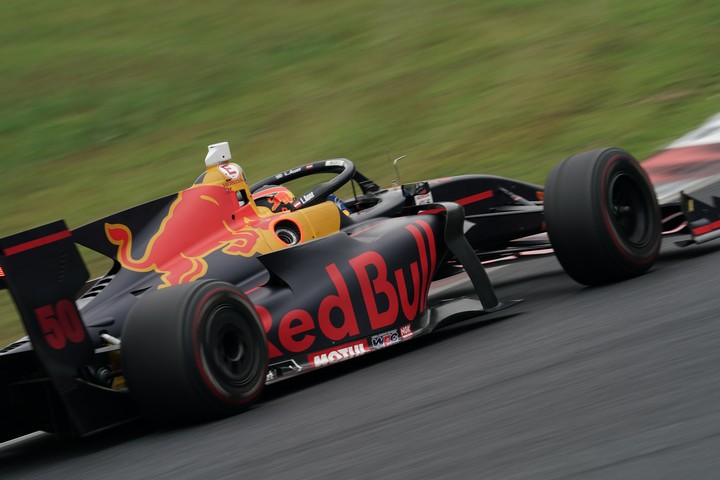 フリー走行: ルーカス・アウアー（Red Bull SF19）