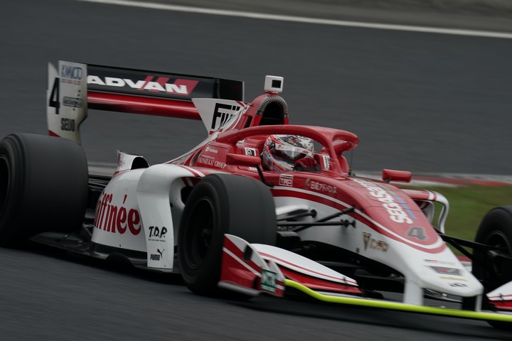 フリー走行: 国本雄資（ORIENTALBIO KONDO SF19）