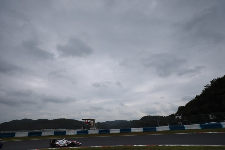 フリー走行: 平川亮（ITOCHU ENEX TEAM IMPUL SF19）