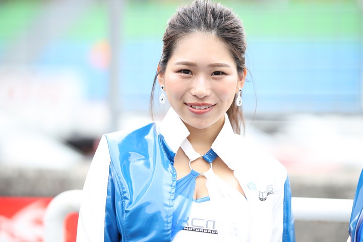 ピットウォーク: レースクイーン