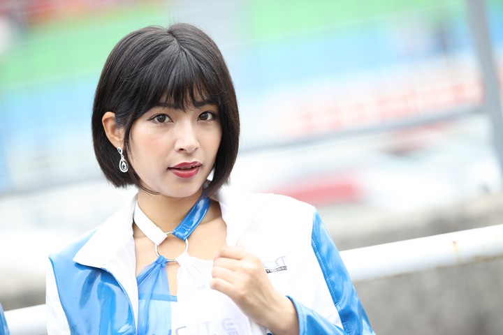 ピットウォーク: レースクイーン