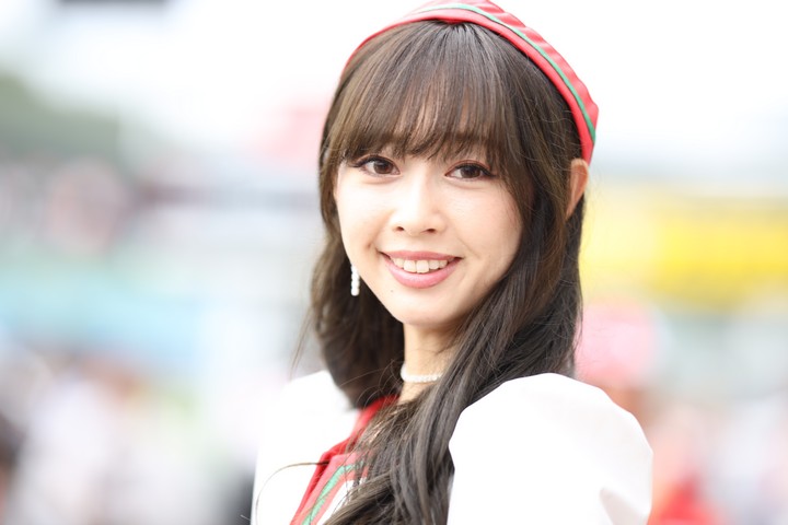 ピットウォーク: レースクイーン