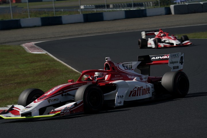 フリー走行: 国本雄資（ORIENTALBIO KONDO SF19）