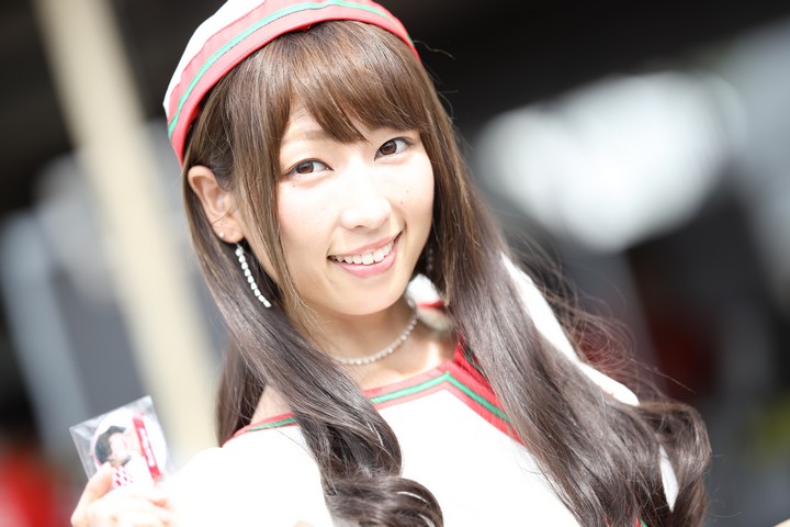 ピットウォーク: レースクイーン