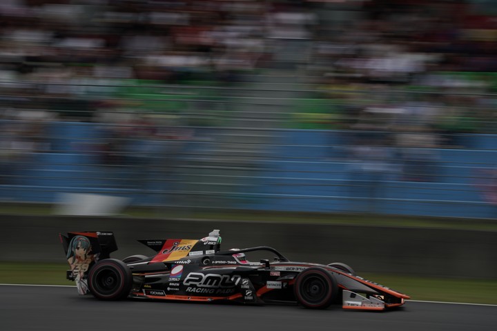 決勝レース: 坪井翔（JMS P.MU/CERUMO・INGING SF19）