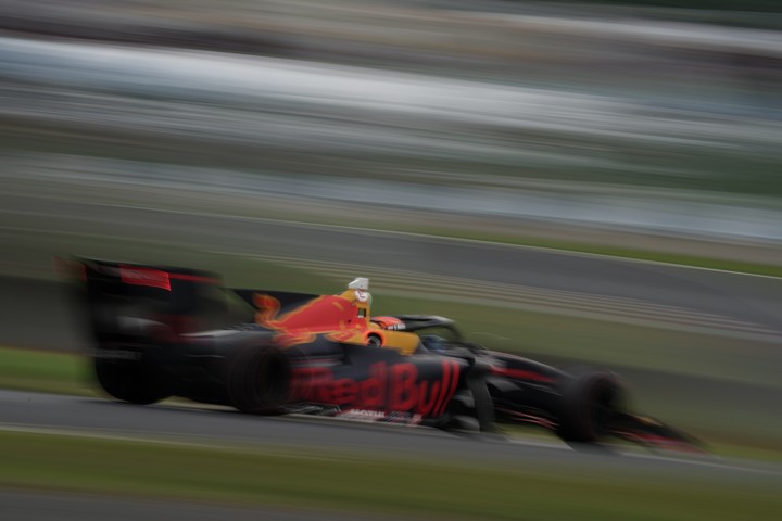 決勝レース: ルーカス・アウアー（Red Bull SF19）