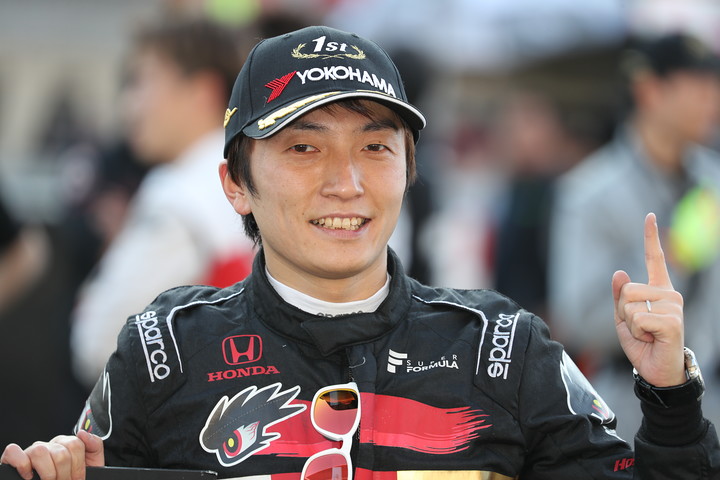 優勝した野尻智紀（TEAM MUGEN）