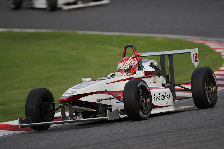 決勝2位は中村賢明（M2 inoki KK-SⅡ）