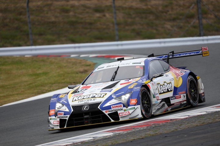 SGTxDTM交流戦レース1: 優勝はニック・キャシディ（KeePer TOM'S LC500）