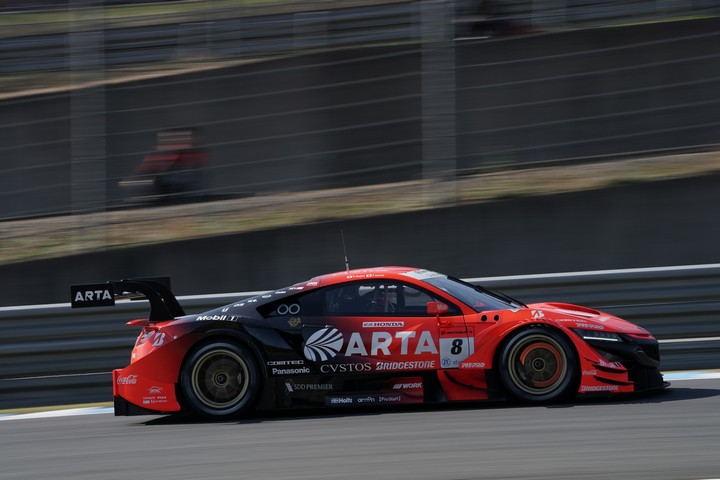 公式練習: 野尻智紀／伊沢拓也組（ARTA NSX-GT）