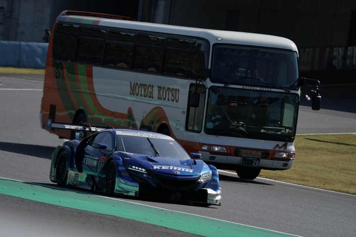 サーキットサファリ: 塚越広大（KEIHIN NSX-GT）
