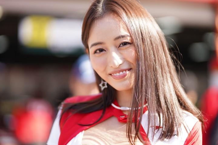 ピットウォーク: レースクイーン