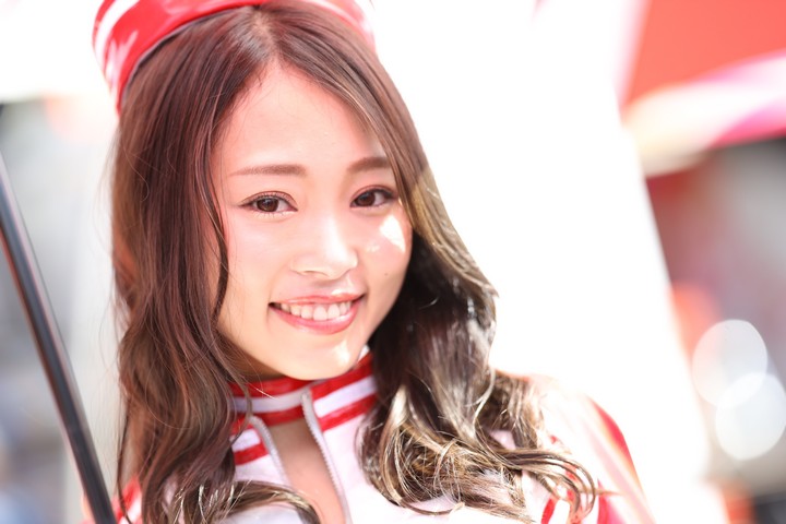 ピットウォーク: レースクイーン