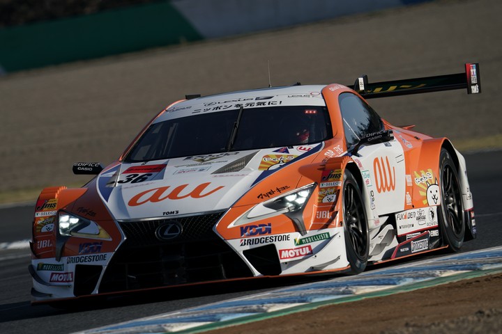 公式予選: 中嶋一貴（au TOM'S LC500）