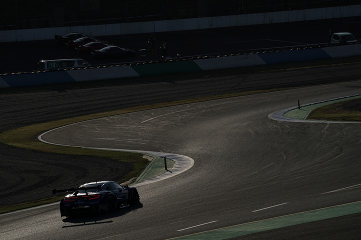 公式予選: 塚越広大（KEIHIN NSX-GT）